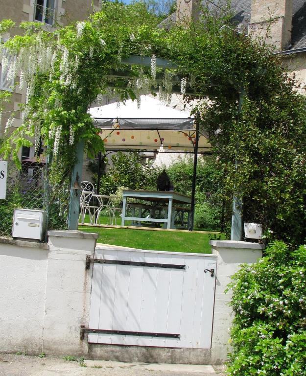 Saulgé シャンブル ドーテ ラ ブラッスリー Bed & Breakfast エクステリア 写真